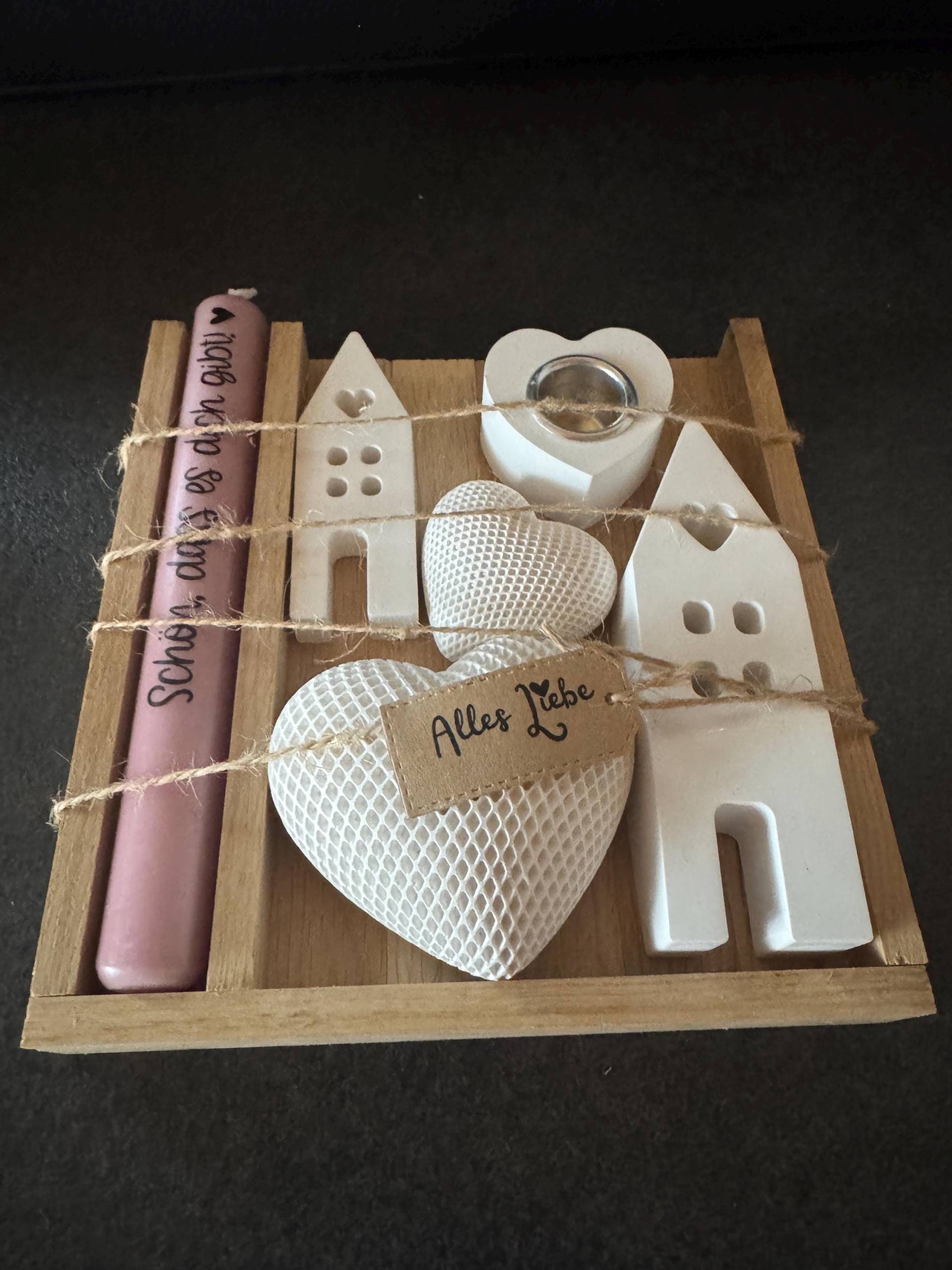 Geschenk Set Raysin Valentinstag Herzensmensch Lieblingsmensch in Holzbox Verpackt Kerze Kerzenständer Herz von Etsy - handmadebyKerstinS