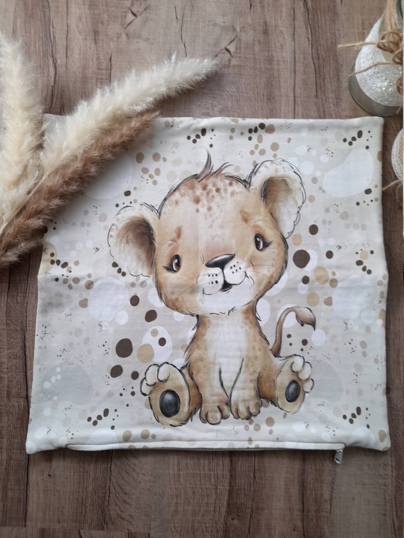 Kissenbezug, Kissenhülle, Babykissen Mit Löwe Kissenbezug, Kissenhülle, Babykissen Mit Löwe von Etsy - handmadebyalexK