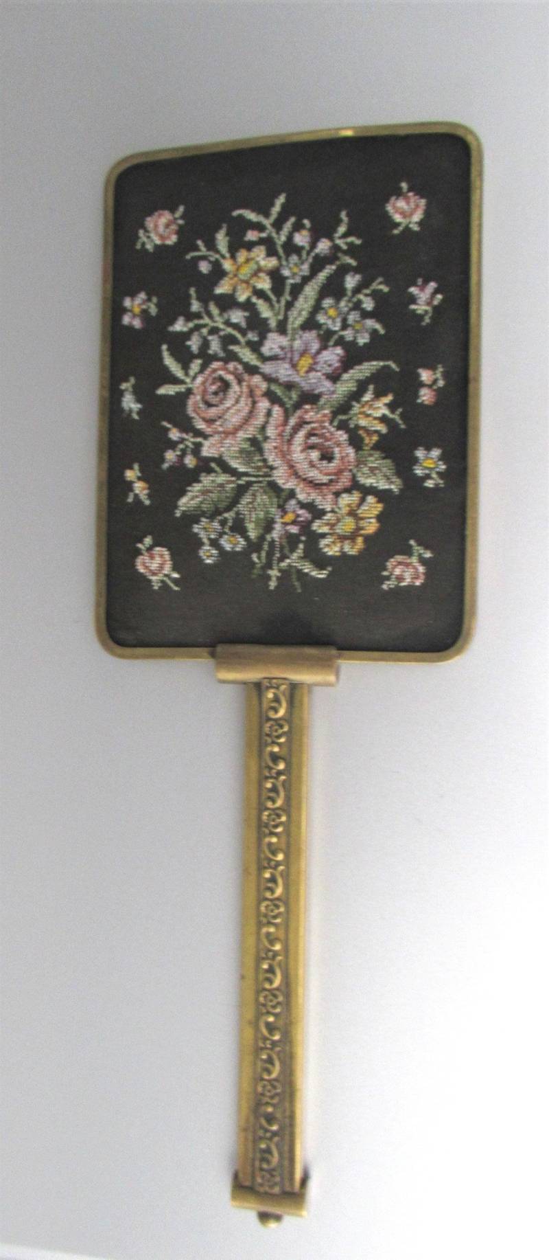 Vintage Großer Petit Point Handspiegel Schminkspiegel 1930Er Jahre Deutschland Messing Spiegel Nadelspitze von Etsy - hard2findstuff