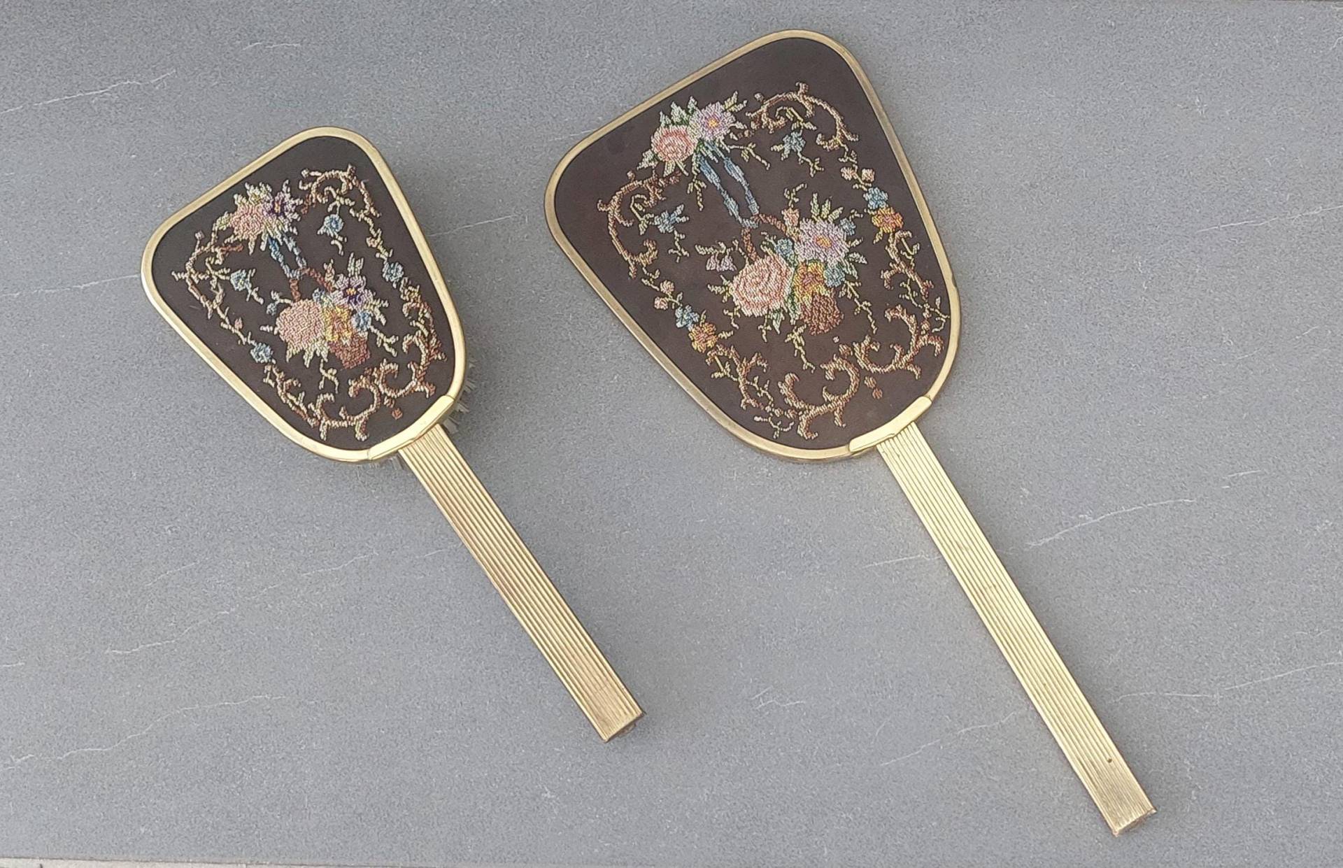 Vintage Petit Point Waschtisch Set, Blumenstickerei Braun von Etsy - hard2findstuff