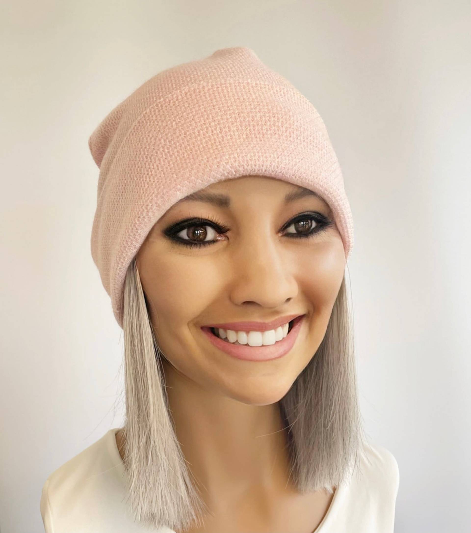 Leichte Mütze Mit Weichen Kurzen Angenähten Bob-Haaren von Etsy - headscarvesbyciara1