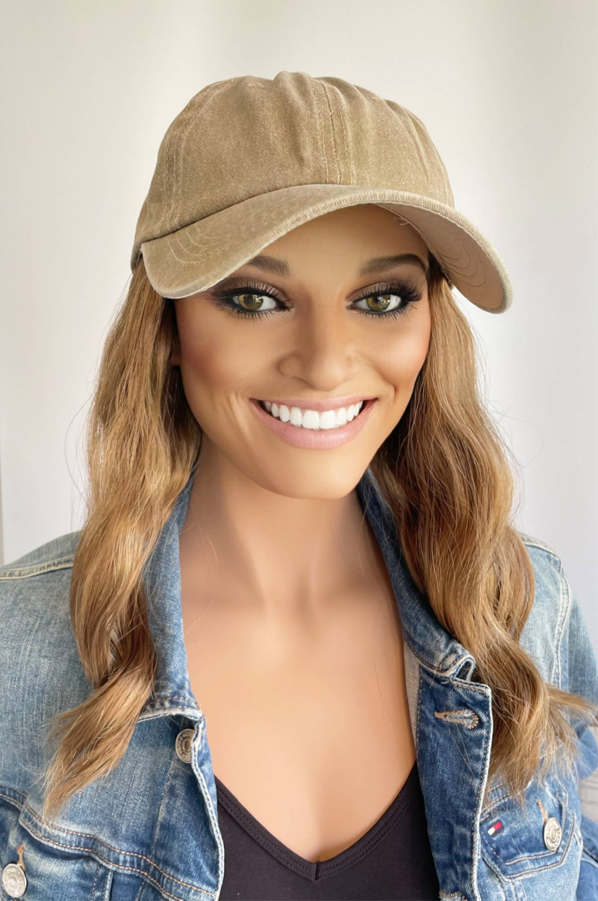 Washed Sand Basecap Mit Langer Angebrachter Beach Wave Haarpracht Washed Sand Basecap Mit Langer Angebrachter Beach Wave Haarpracht von Etsy - headscarvesbyciara1