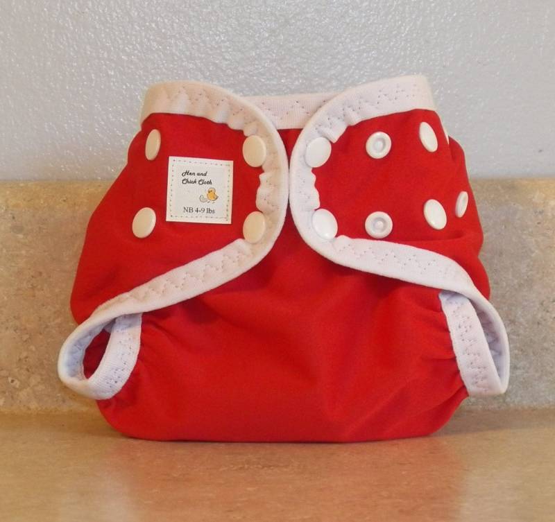 Neugeborenen Pul Windel Abdeckung Mit Bein Gussets - 4 Bis 9 Pfund Rot Weißen Akzenten-20008 von Etsy - henandchickcloth