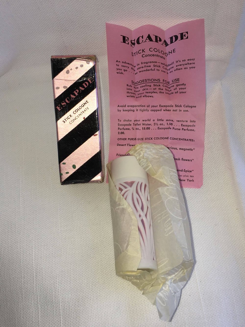 Vintage Escapade Stick Cologne Concentrate By Shulton // 1/2 Oz > Unbenutzt, Verpackt Mit Werbeblatt Und Noch Eingeschweißt von Etsy - historyofagirl
