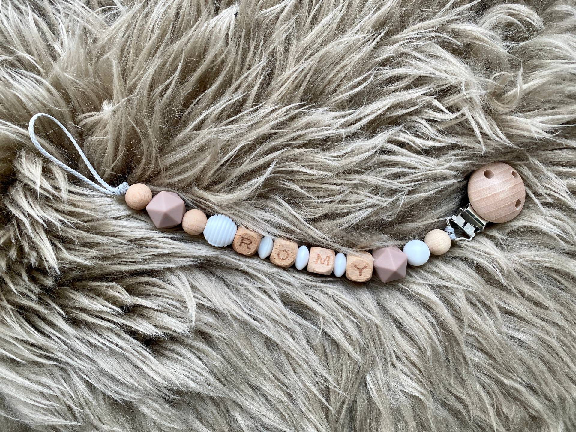 Schnullerkette Mit Namen | Verschiedene Optionen Schnullerkette Mit Namen | Verschiedene Optionen von Etsy - holymolybaby