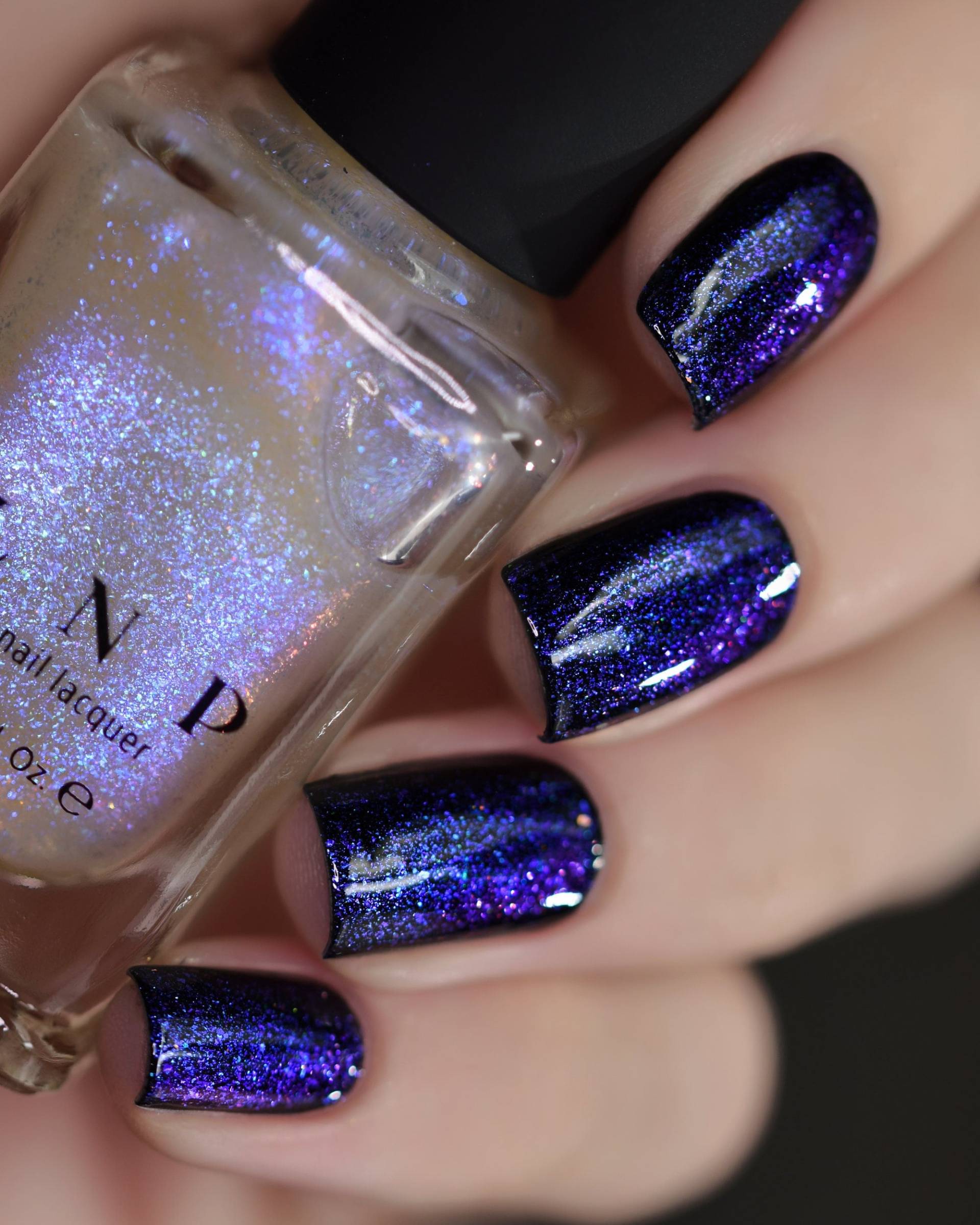 Abgrund - Leuchtendes Blau, Tief Lila Irisierender Topper Nagellack Abgrund - Leuchtendes Blau, Tief Lila Irisierender Topper Nagellack von Etsy - ilnpbrand