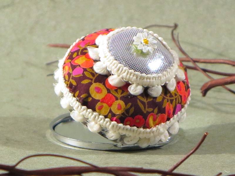 Spiegel Mit Bedruckten Stoff Farben Rosa Und Lahm Geld. Trim-Creme Blume von Etsy - justeunepause