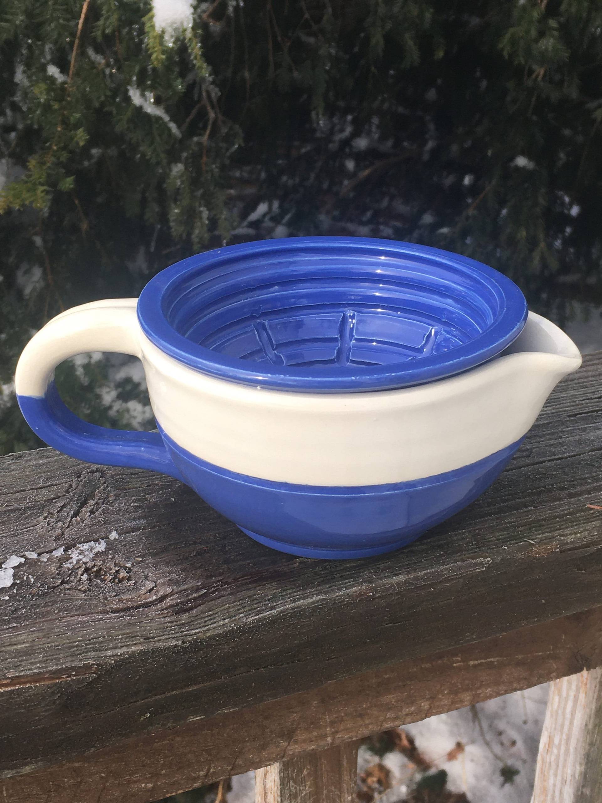 Blau-Weiße Rasur Scuttle von Etsy - karengoldberg1