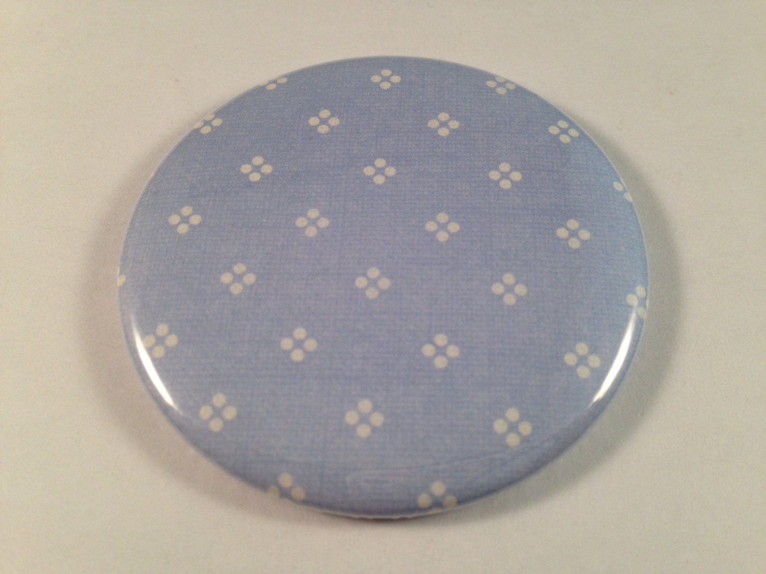 Hellblau Mit Weißen Dot Taschenspiegeln von Etsy - katiefavors