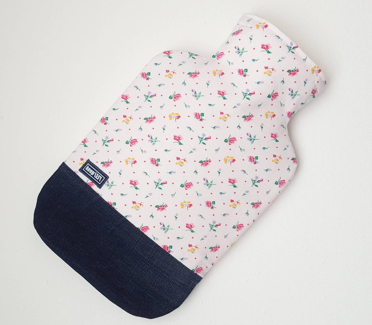 Wärmflaschenbezug - Handgefertigt Aus Vintage Baumwolle Wärmflaschenhülle Ohne Flasche Upcycling Produkte Nachhaltige Geschenke Wärmflaschenbezug - Handgefertigt Aus Vintage Baumwolle Wärmflaschenhülle Ohne Flasche Upcycling Produkte Nachhaltige Geschenke von Etsy - keepLEFTupcycling