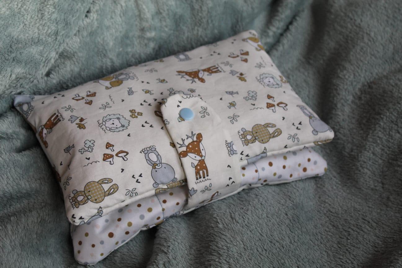 Windeltasche | Wickeltasche Baby Geschenkidee Geburt Alltagshelfer Platzwunder Kleines Wunder von Etsy - kleinesWunderwerkbyL