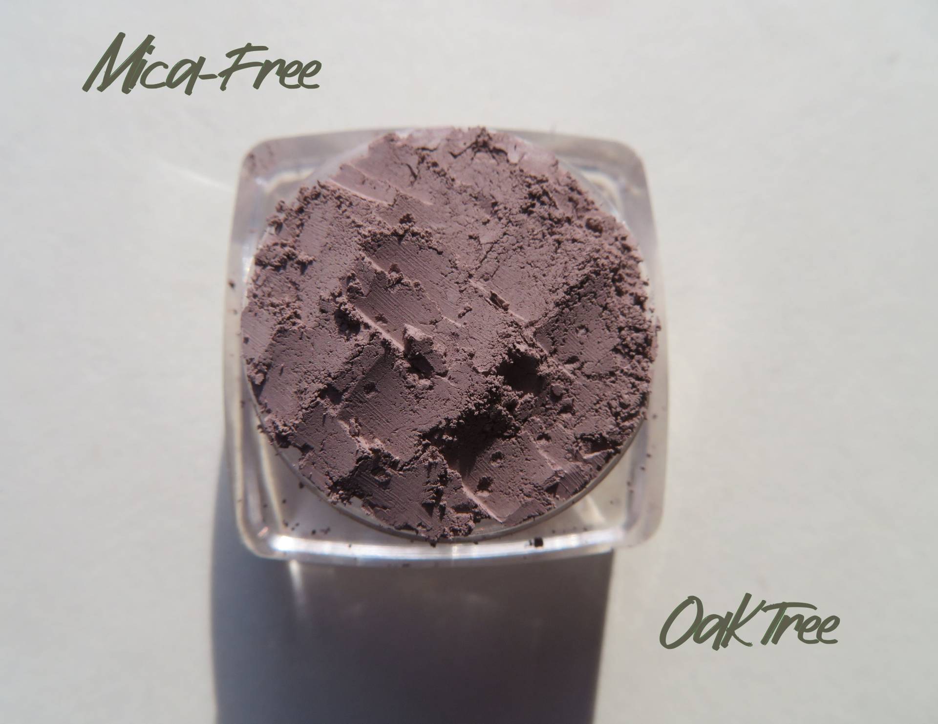 Oak Tree - Mica-Free Medium Brown Matte Mineral Lidschatten, Lose Mineralpigmente, Umweltfreundlicher, Veganer Make-Up Lidschatten Oak Tree - Mica-Free Medium Brown Matte Mineral Lidschatten, Lose Mineralpigmente, Umweltfreundlicher, Veganer Make-Up Lidschatten von Etsy - kmms