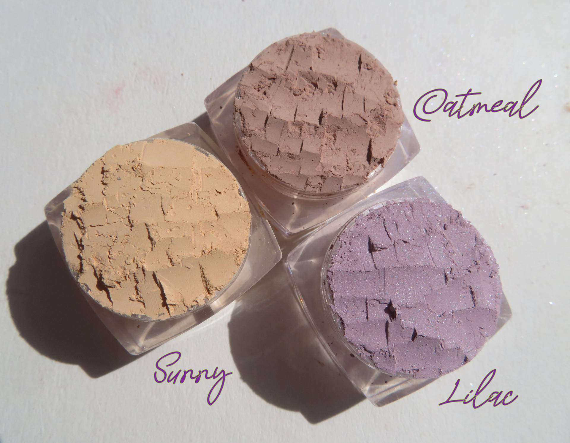 Pale Summertime Vegan Mineral Lidschatten Geschenkset, Umweltfreundlich, Lose Pigmente Tierversuche, Make-Up Geschenk, 3Er-Set Pale Summertime Vegan Mineral Lidschatten Geschenkset, Umweltfreundlich, Lose Pigmente Tierversuche, Make-Up Geschenk, 3Er-Set von Etsy - kmms