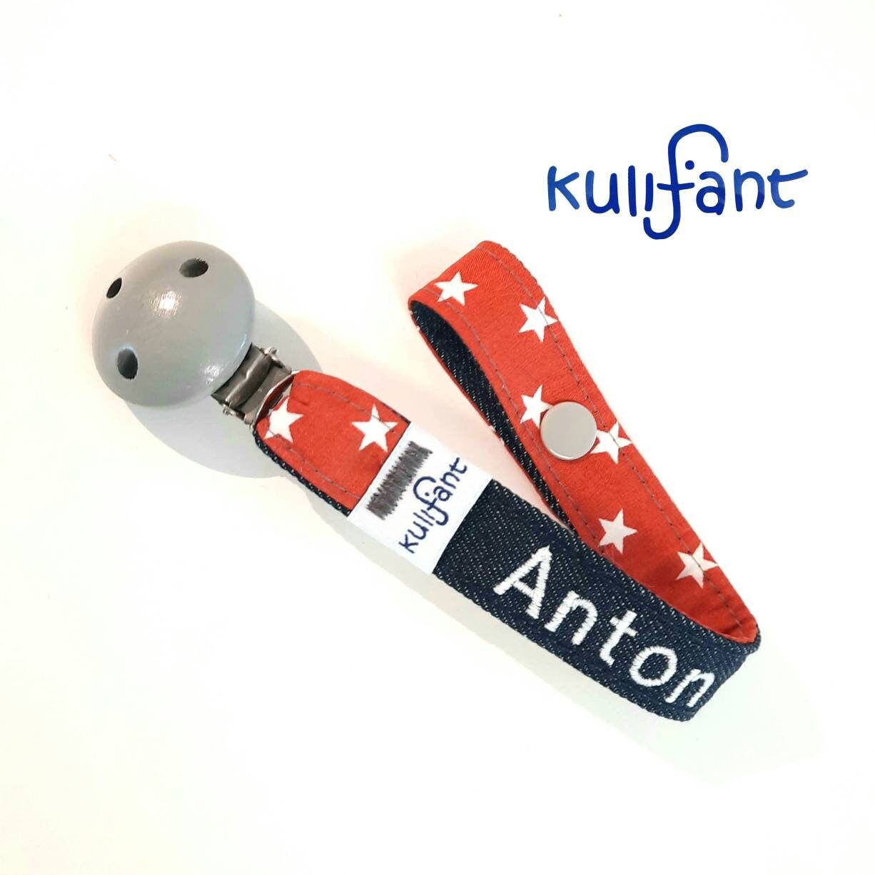 Jeans Denim Schnullerband Name/Mit Namen Bestickt Leuchtet Im Dunkeln Stickgarn Sterne Design/Fluoreszierend Jeans Denim Schnullerband Name/Mit Namen Bestickt Leuchtet Im Dunkeln Stickgarn Sterne Design/Fluoreszierend von Etsy - kulifant