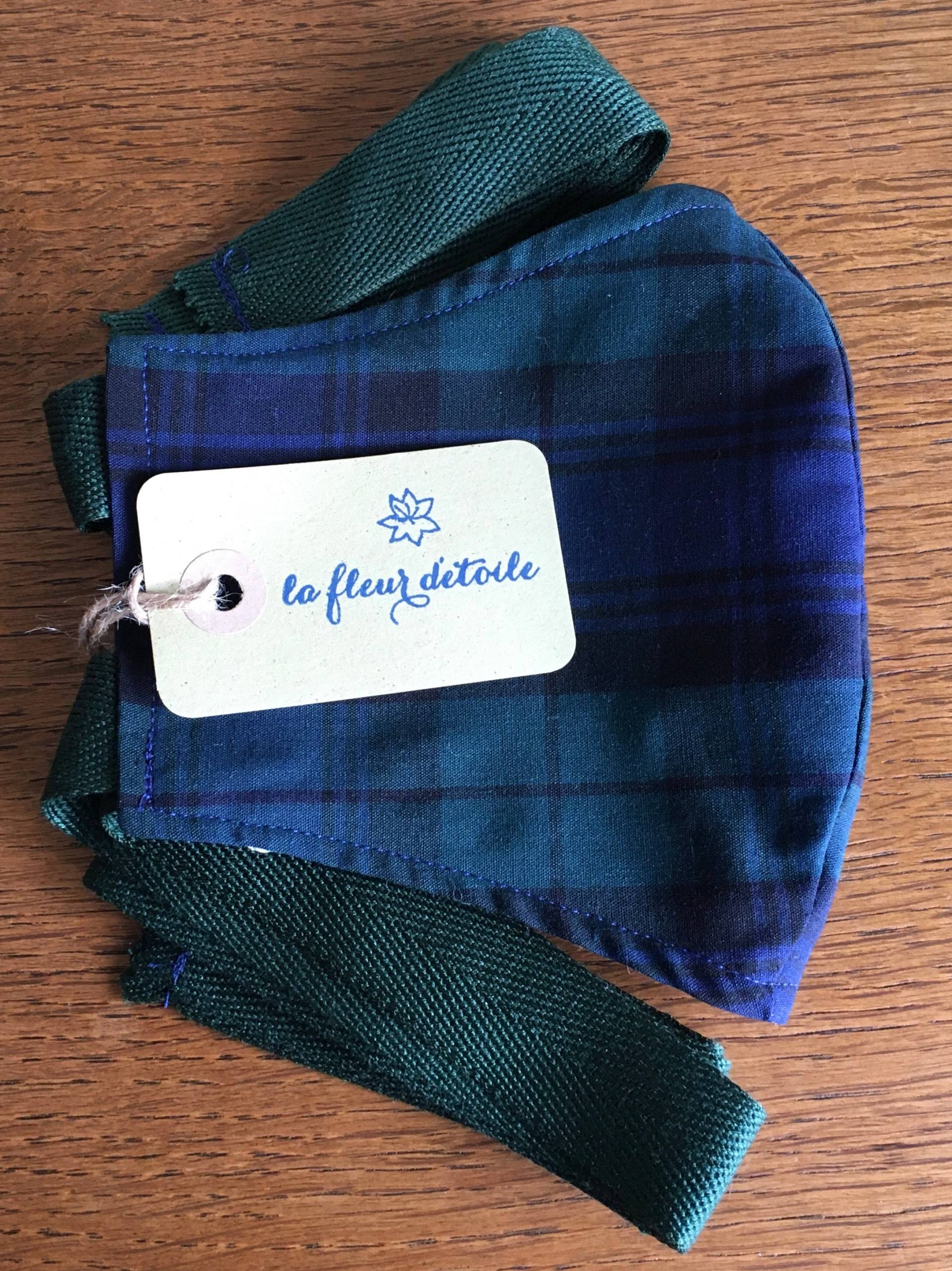 Blackwatch Tartan Gesichtsmaske Mit Krawatten Baumwolle Dunkelblau Und Grün Ecofriendly Wiederverwendbares Tragen Hörgeräten Wahl Der Filtertasche Blackwatch Tartan Gesichtsmaske Mit Krawatten Baumwolle Dunkelblau Und Grün Ecofriendly Wiederverwendbares Tragen Hörgeräten Wahl Der Filtertasche von Etsy - lafleurdetoile