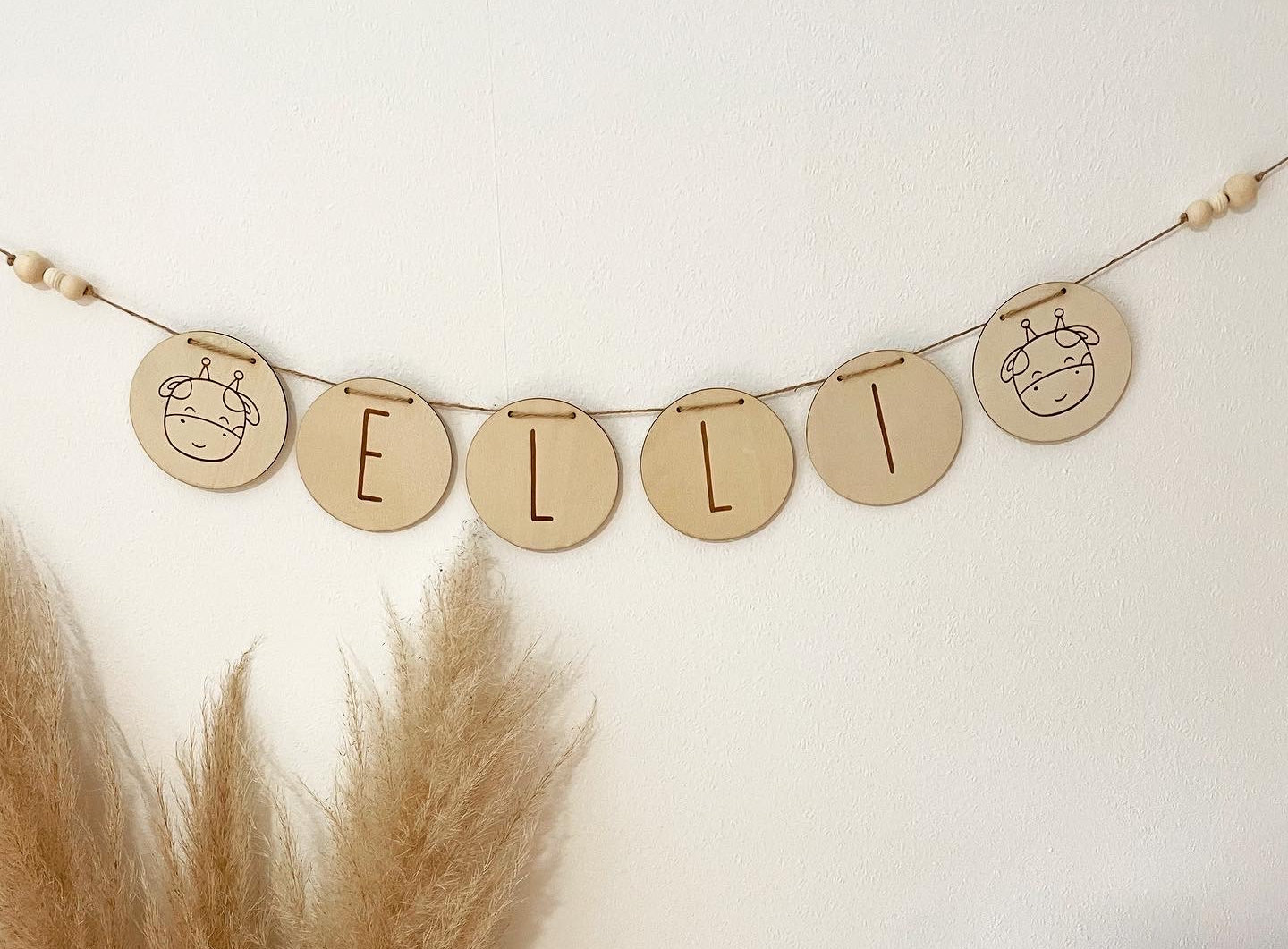 Wimpelkette Holz I Namensgirlande Kinderzimmer von Etsy - laliloubabyshop