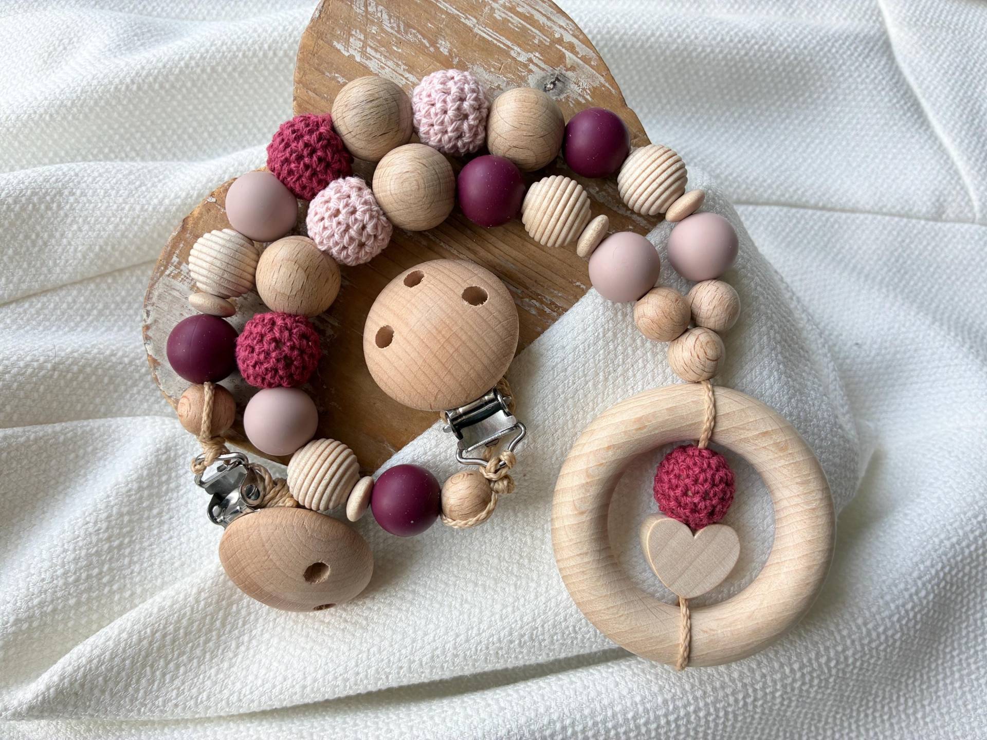 Kinderwagenkette Mit Herz in Vielen Farben Für Mädchen Und Jungen Als Geschenk Zur Geburt von Etsy - lamonadashop