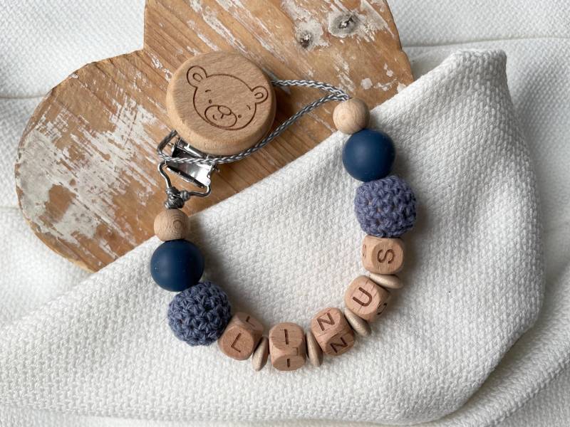 Schnullerkette Mit Namen Für Mädchen Und Jungen in Vielen Farben Als Geschenk Zur Geburt Schnullerkette Mit Namen Für Mädchen Und Jungen in Vielen Farben Als Geschenk Zur Geburt von Etsy - lamonadashop