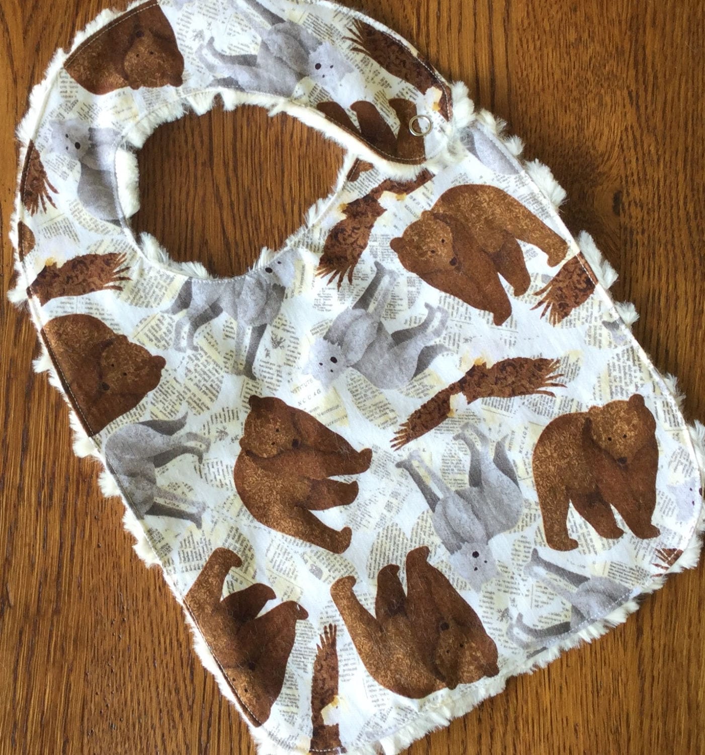 Bär, Wolf Und Adler Lätzchen Von Minky von Etsy - laurelwhite