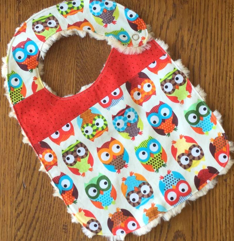 Eule Minky Baby/Kleinkind Lätzchen von Etsy - laurelwhite