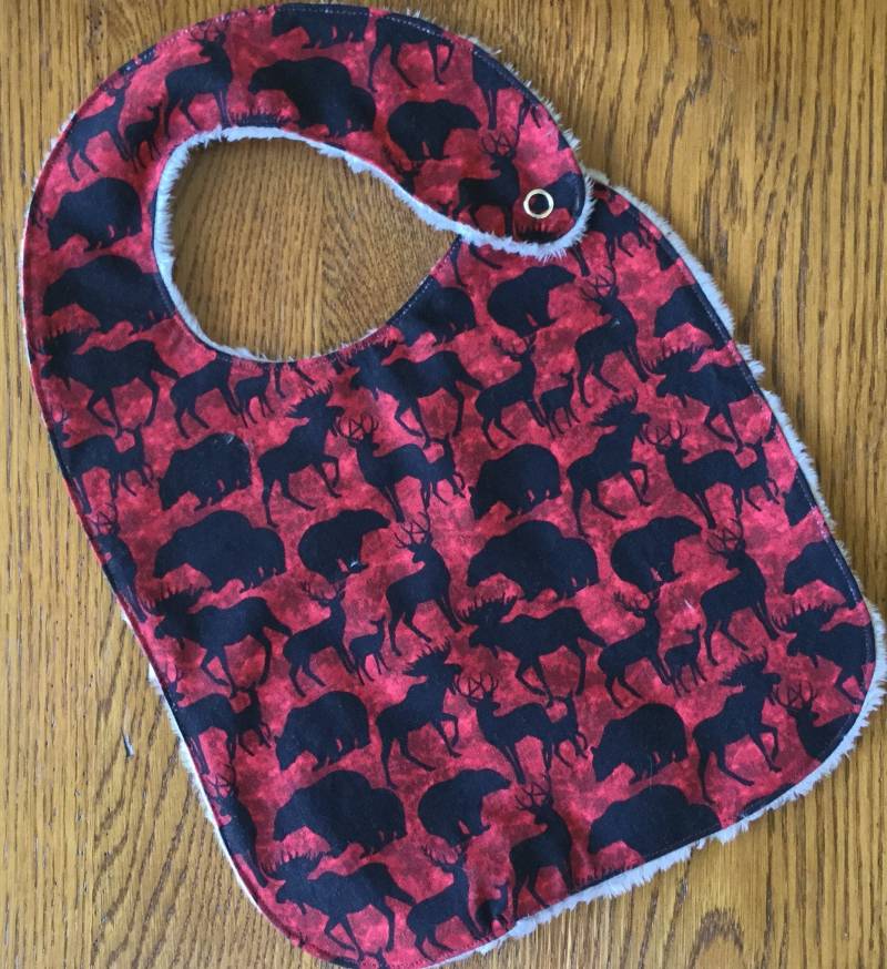 Reh, Elch Und Silhouette Minky Baby/Kleinkind Lätzchen Reh, Elch Und Silhouette Minky Baby/Kleinkind Lätzchen von Etsy - laurelwhite