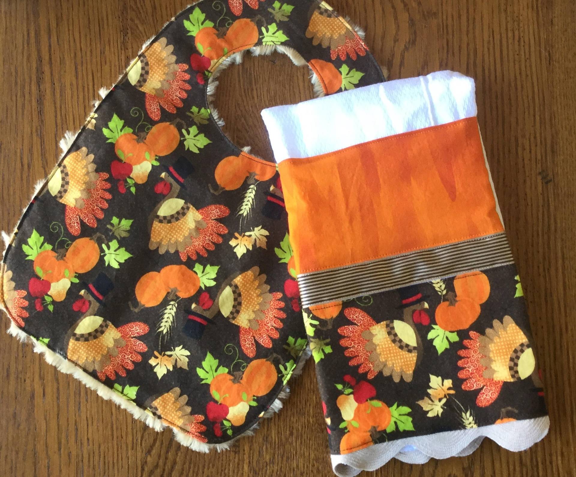 Thanksgiving Türkei Minky Baby/Kleinkind Lätzchen Und Spucktuch Set von Etsy - laurelwhite