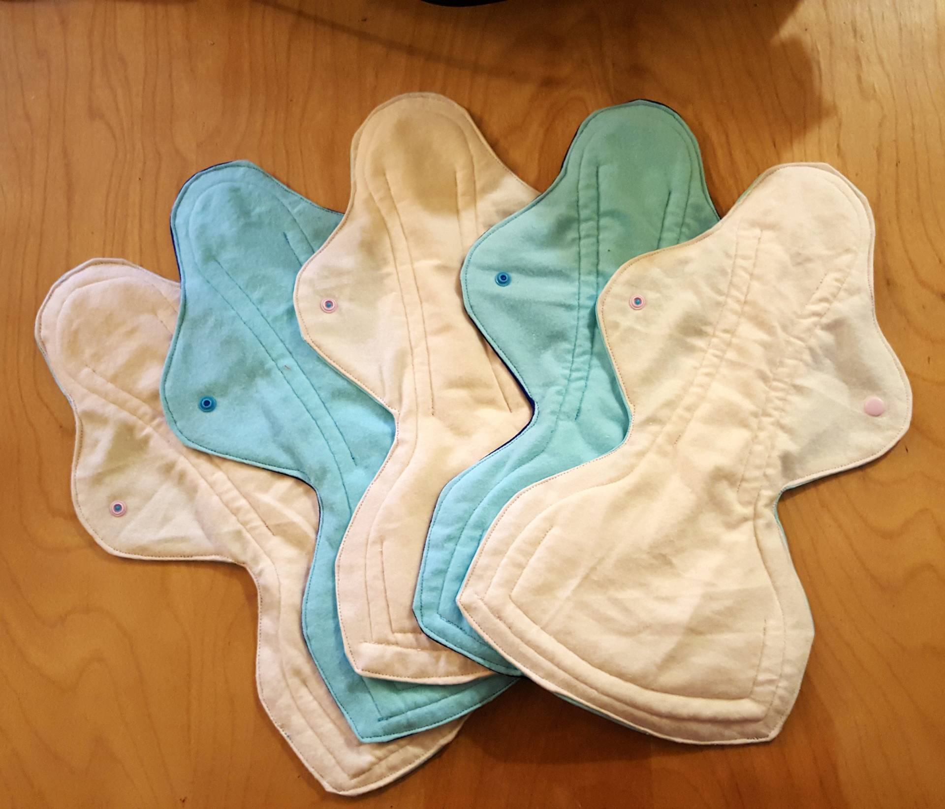 5x 35 cm Set Stoffbinden, Postpartum Mama Stoffbinden von Etsy - lepapierlavable