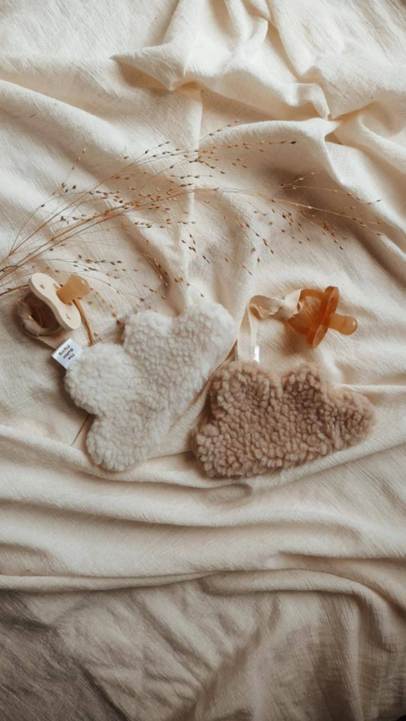 Teddy Schnullerhalter Wolke, Beige Pci Clip, Babypartygeschenk Teddy Schnullerhalter Wolke, Beige Pci Clip, Babypartygeschenk von Etsy - leptitpapillon