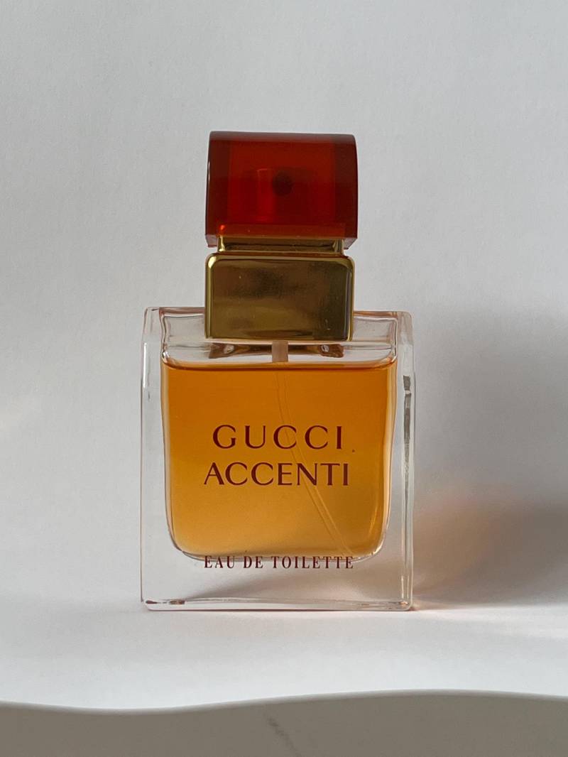 Gucci Accenti 20Ml Eau De Toilette Parfum Parfüm Vintage Retro Duft Luxus Sammlerstück 1995 von Etsy - lftlongingforthis
