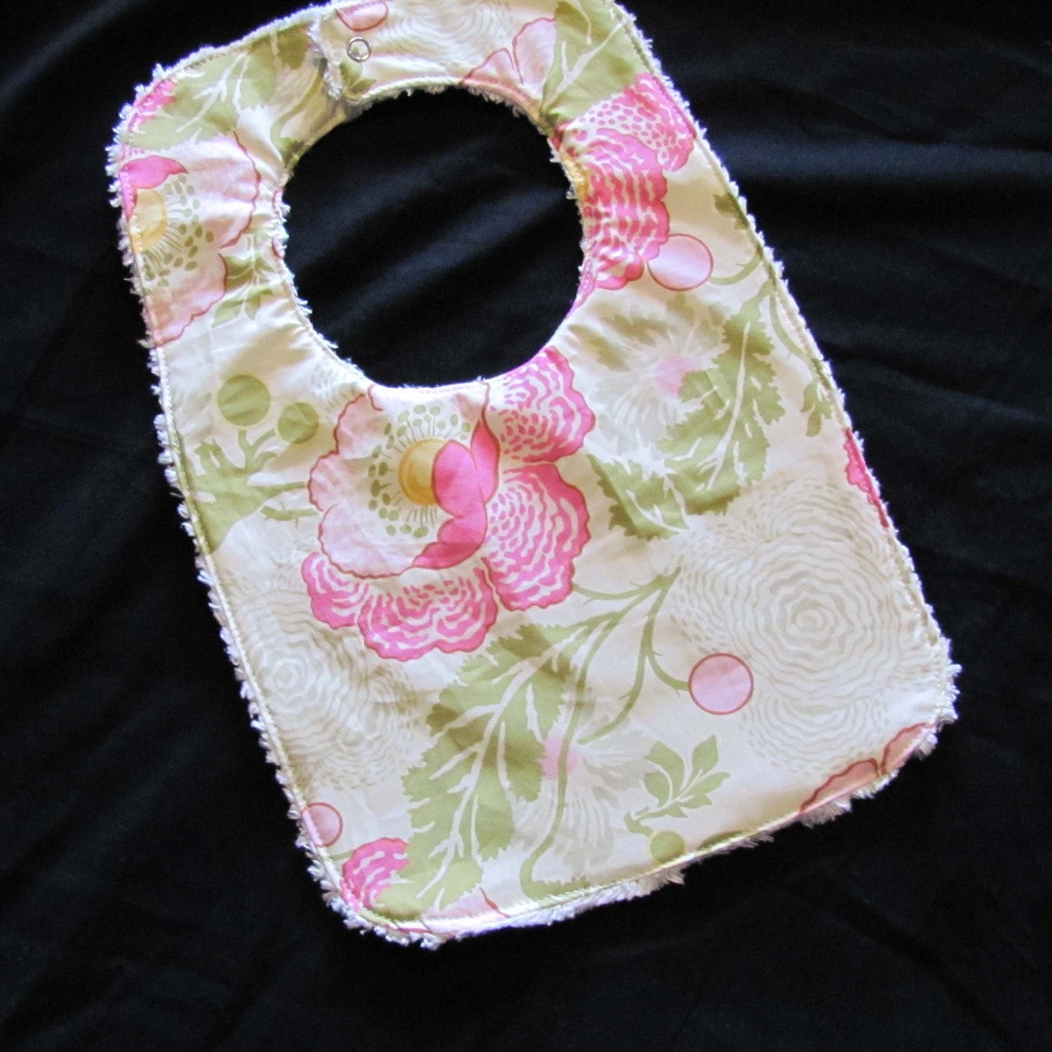 Baby Bib-Fuchsia Fresh Poppies Babypline Mit Chenille Zurück-Baby Bib Zum Füttern Und Burping-Baby Shower Gift Baby Bib-Fuchsia Fresh Poppies Babypline Mit Chenille Zurück-Baby Bib Zum Füttern Und Burping-Baby Shower Gift von Etsy - lilacslollipops