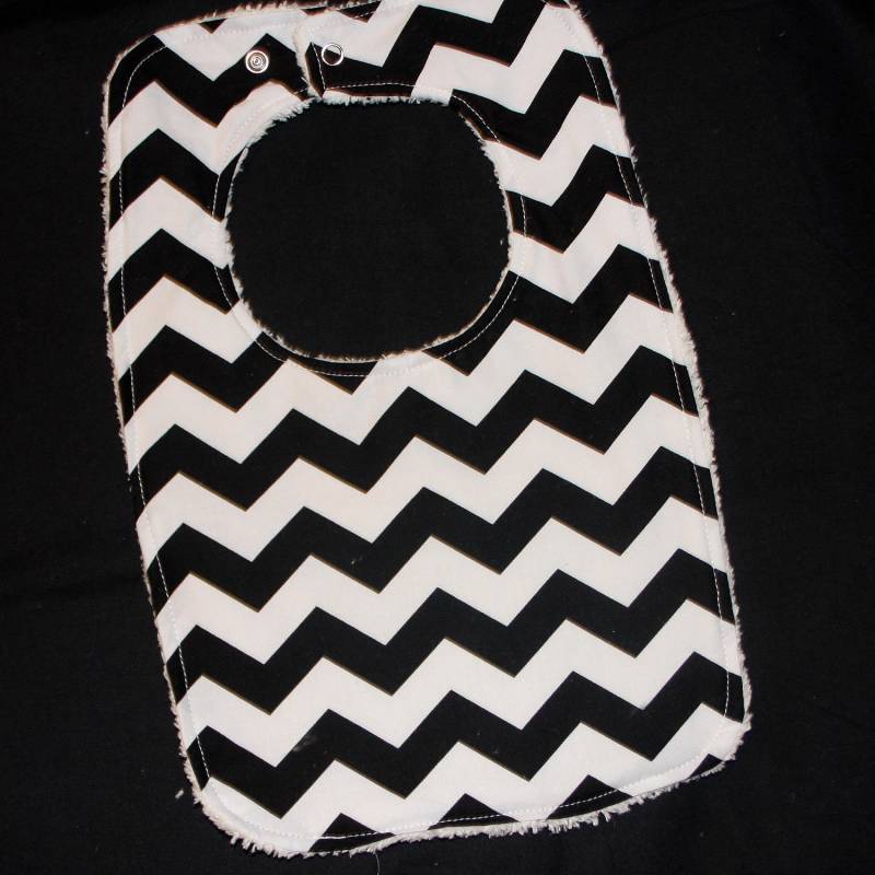 Kleinkind-Bib-Black Chevron Toddler Bib Mit Chenille-Rücken-Kleinkind Und Baby-Bib Zum Füttern Burping-Baby-Duschgeschenk von Etsy - lilacslollipops