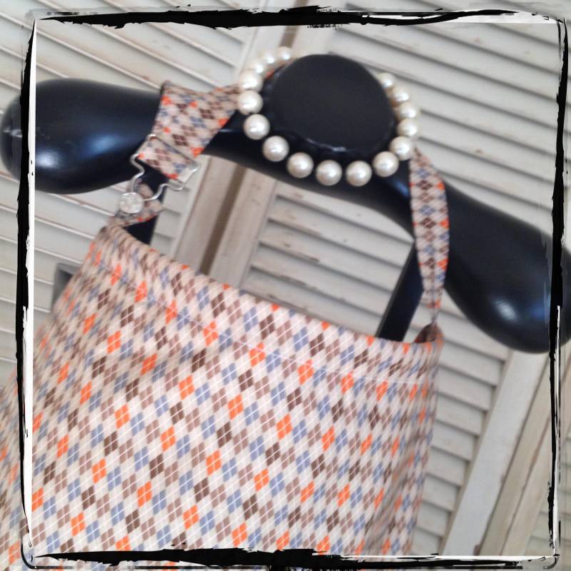 Nursing Cover - Braun Argyle Hideaway Pflege Vertuschung Stillen Abdeckung Schal Kleidung Junge Baby-Geschenk von Etsy - lilacslollipops