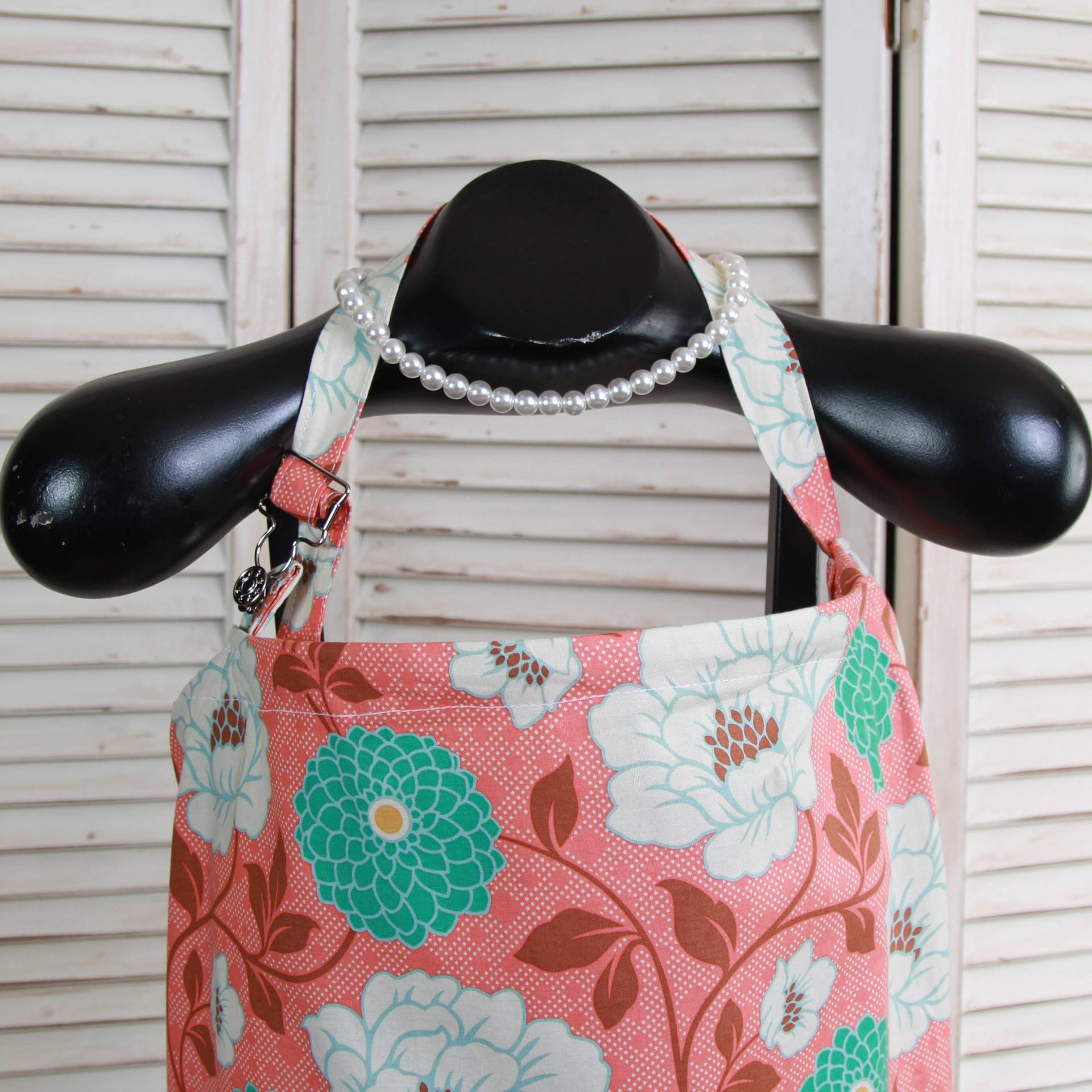 Nursing Cover - Koralle Dahlia Mädchen Verstecken Pflege Vertuschung Stillen Abdeckung Schal Pflegedecke Nursing Cover - Koralle Dahlia Mädchen Verstecken Pflege Vertuschung Stillen Abdeckung Schal Pflegedecke von Etsy - lilacslollipops