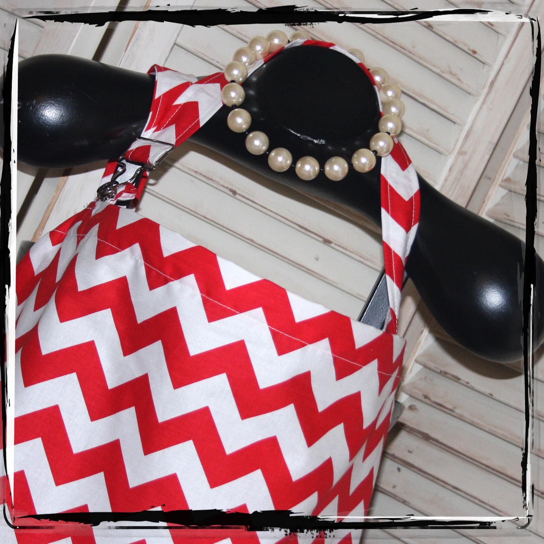 Nursing Cover - Rote Chevron Hideaway Pflege Vertuschung Stillen Abdeckung Schal Pflegedecke von Etsy - lilacslollipops