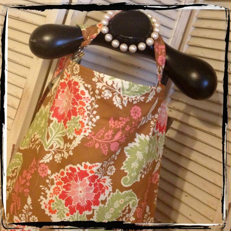 Nursing Cover - Toffe Party Kleid Mädchen Hideaway Pflege Vertuschung Stillen Cover Schal Pflegedecke Baby Geschenk von Etsy - lilacslollipops