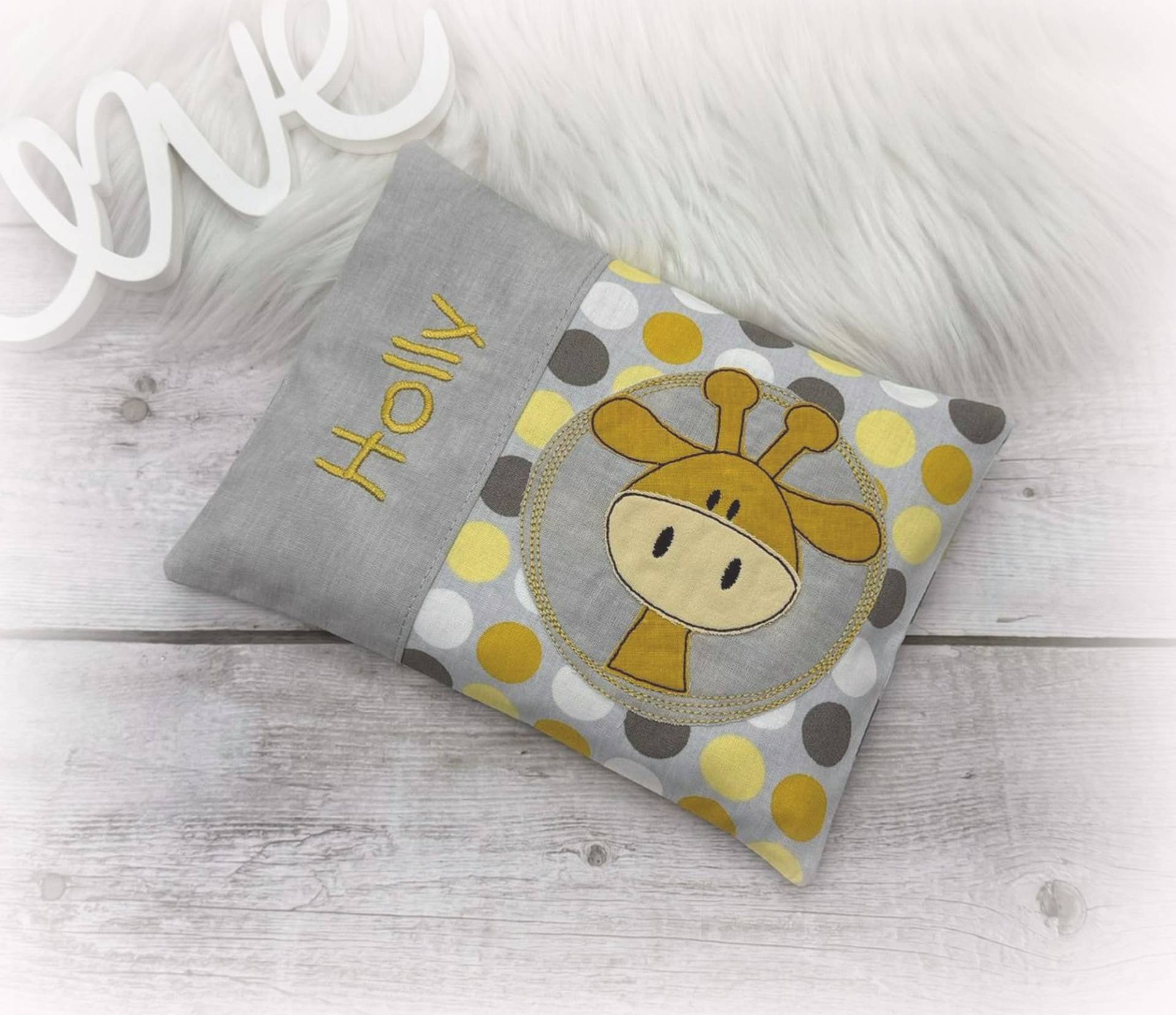Wärmekissen Personalisierbar, Babywärmekissen, Körnerkissen | Giraffe Dinkel-, Raps - Oder Kirschkernfüllung Wärmekissen Personalisierbar, Babywärmekissen, Körnerkissen | Giraffe Dinkel-, Raps - Oder Kirschkernfüllung von Etsy - lineluCologne