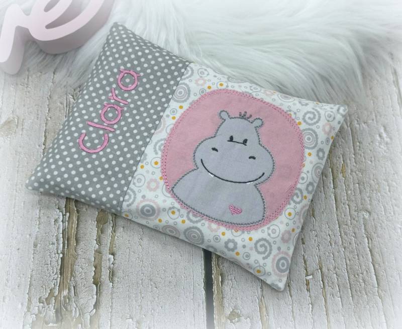 Wärmekissen Personalisierbar, Babywärmekissen, Körnerkissen | Nilpferd Hippo Dinkel-, Raps - Oder Kirschkernfüllung von Etsy - lineluCologne