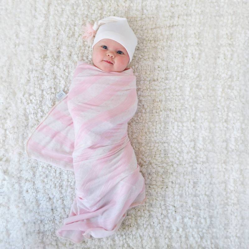 Rosa Streifen Baby Decke Weich Dehnbar Gestrickt Rosa Streifen Baby Decke Weich Dehnbar Gestrickt von Etsy - lippybrand
