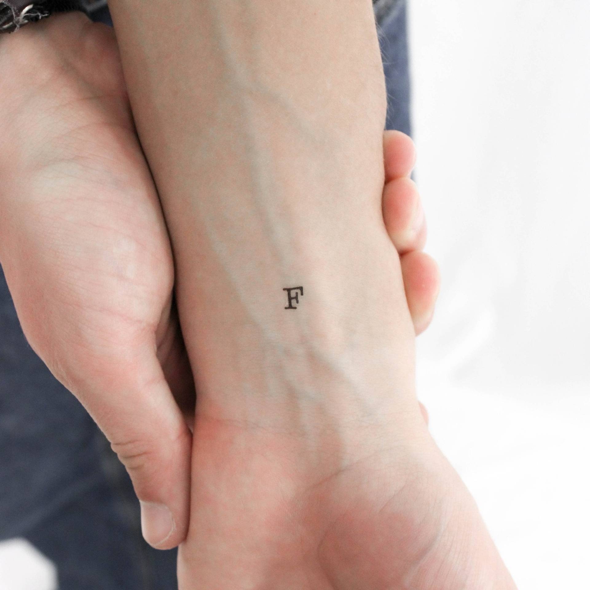 F Schreibmaschinenschrift Großbuchstabe Tattoo | 3Er Set von Etsy - littletattoos