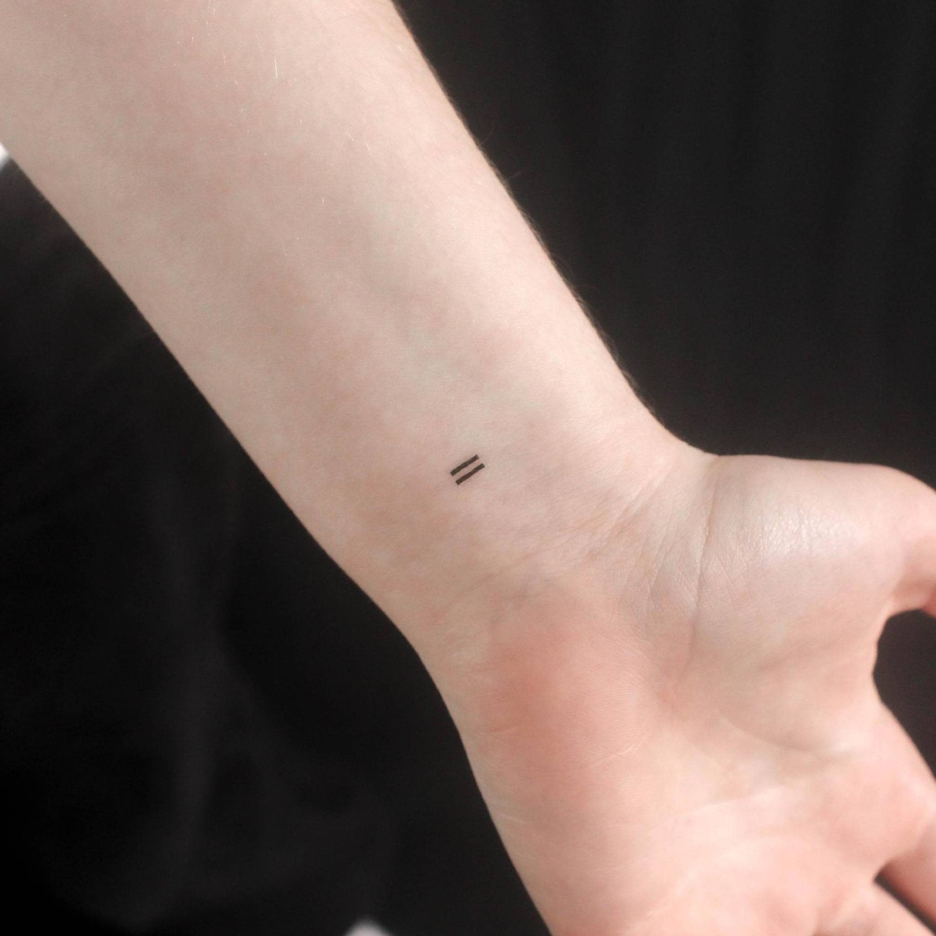 Gleichheit Zeichen Temporäres Tattoo | 3Er Set Gleichheit Zeichen Temporäres Tattoo | 3Er Set von Etsy - littletattoos