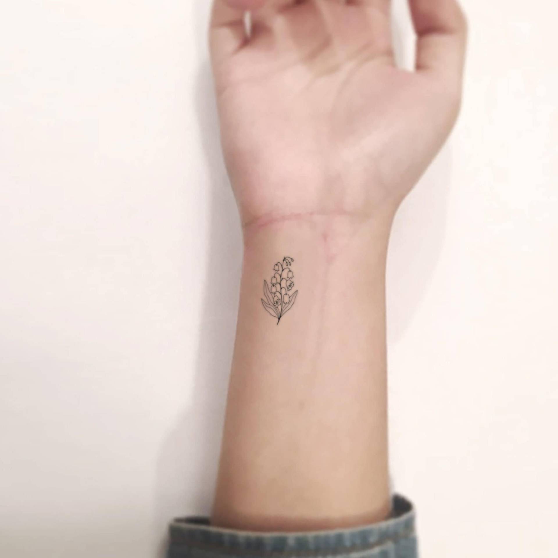 Kleines Maiglöckchen Temporäre Tattoo | 3Er Set Kleines Maiglöckchen Temporäre Tattoo | 3Er Set von Etsy - littletattoos