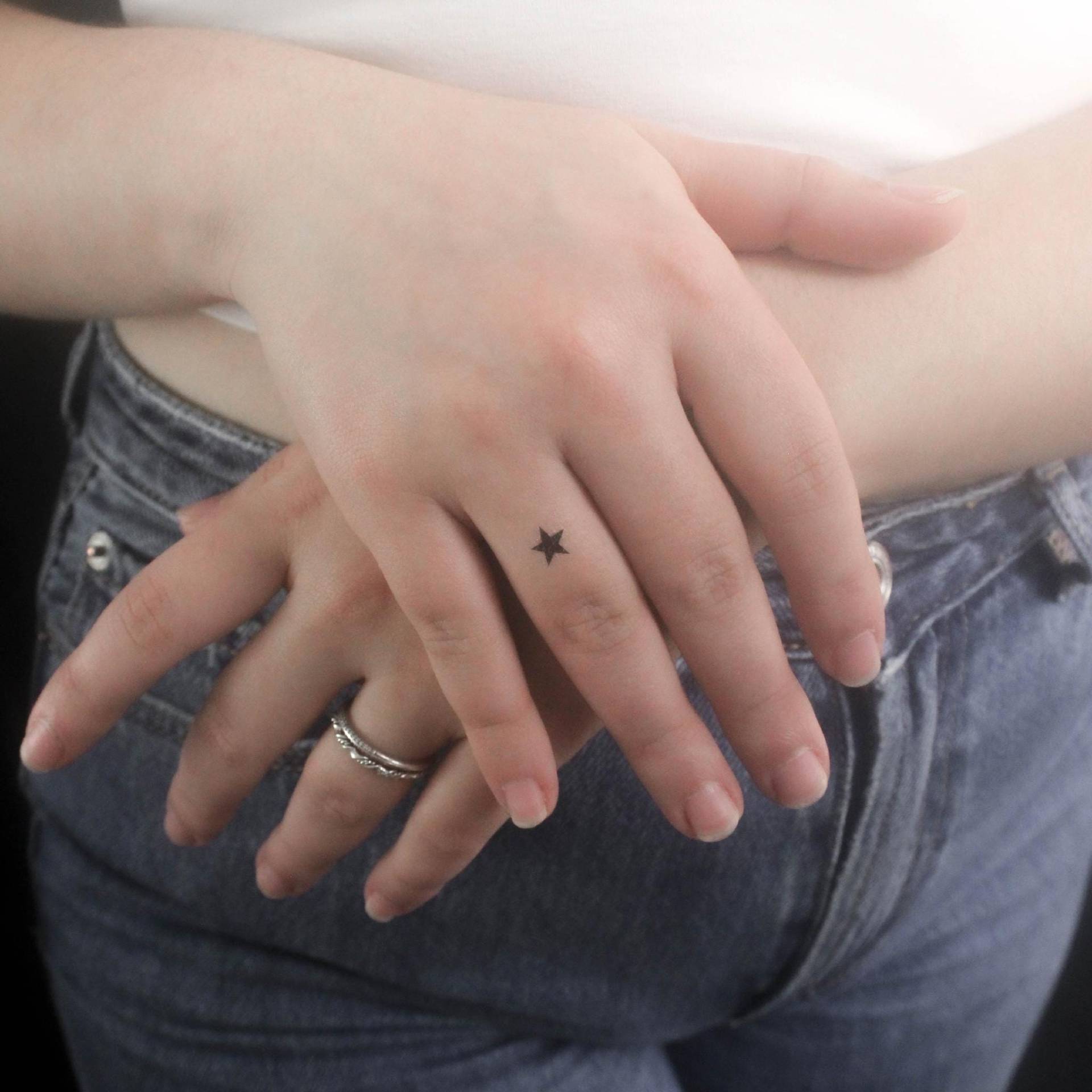Kleiner Schwarzer Stern Temporäres Tattoo | 3Er Set von Etsy - littletattoos