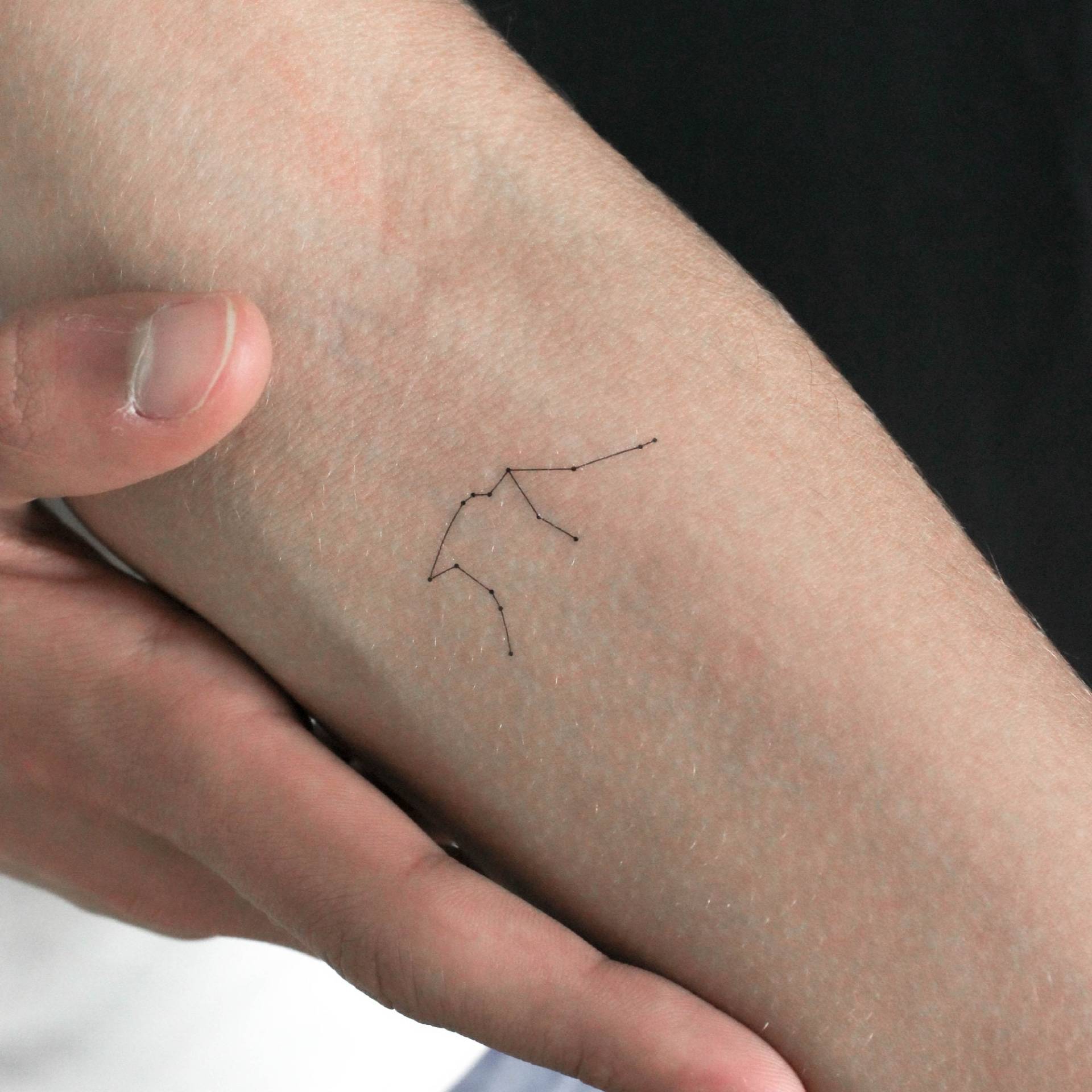 Kleines Wassermann Sternbild Temporäres Tattoo | 3Er Set von Etsy - littletattoos