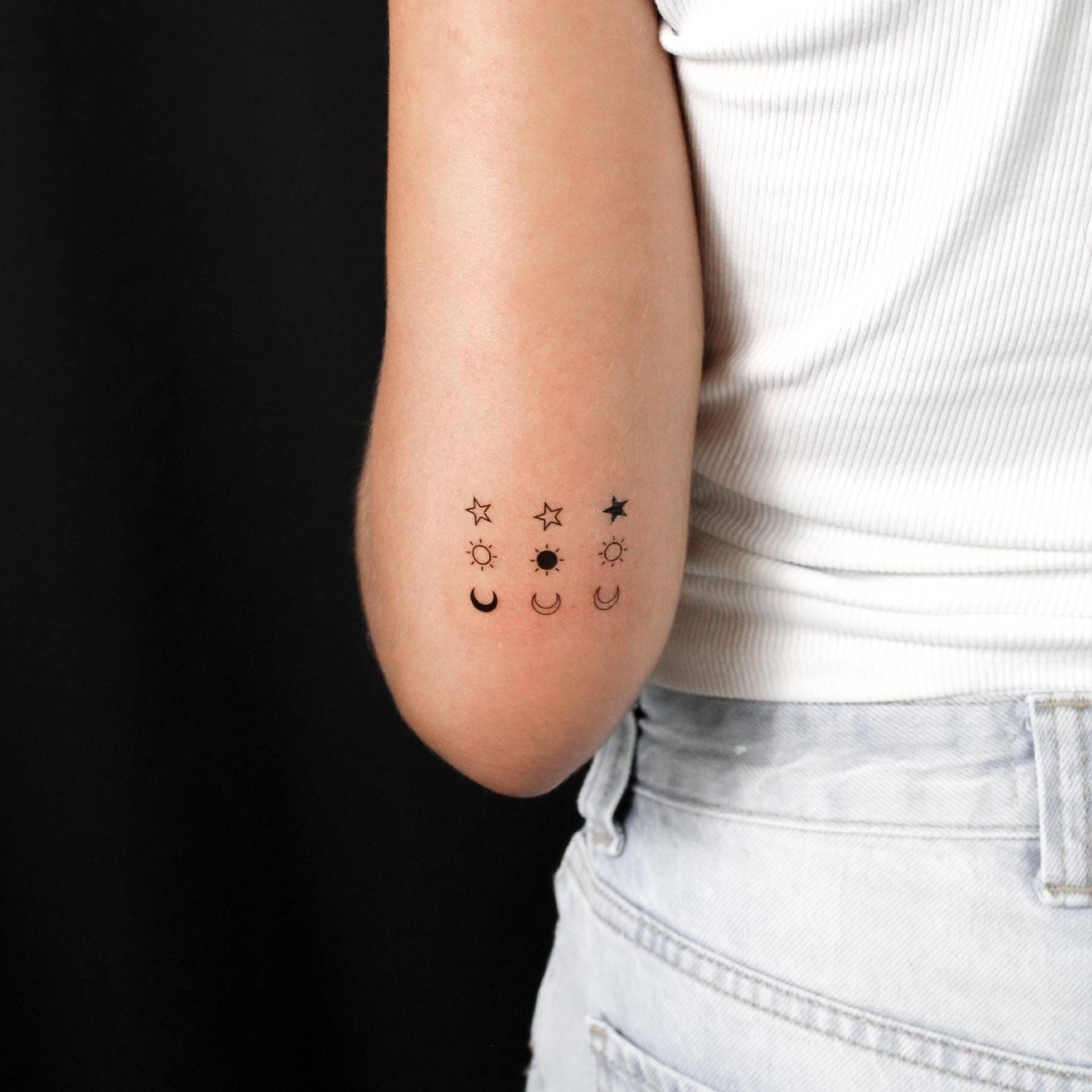 Passender Halbmond Sonne Und Stern Klebetattoo | 3x3 Set von Etsy - littletattoos