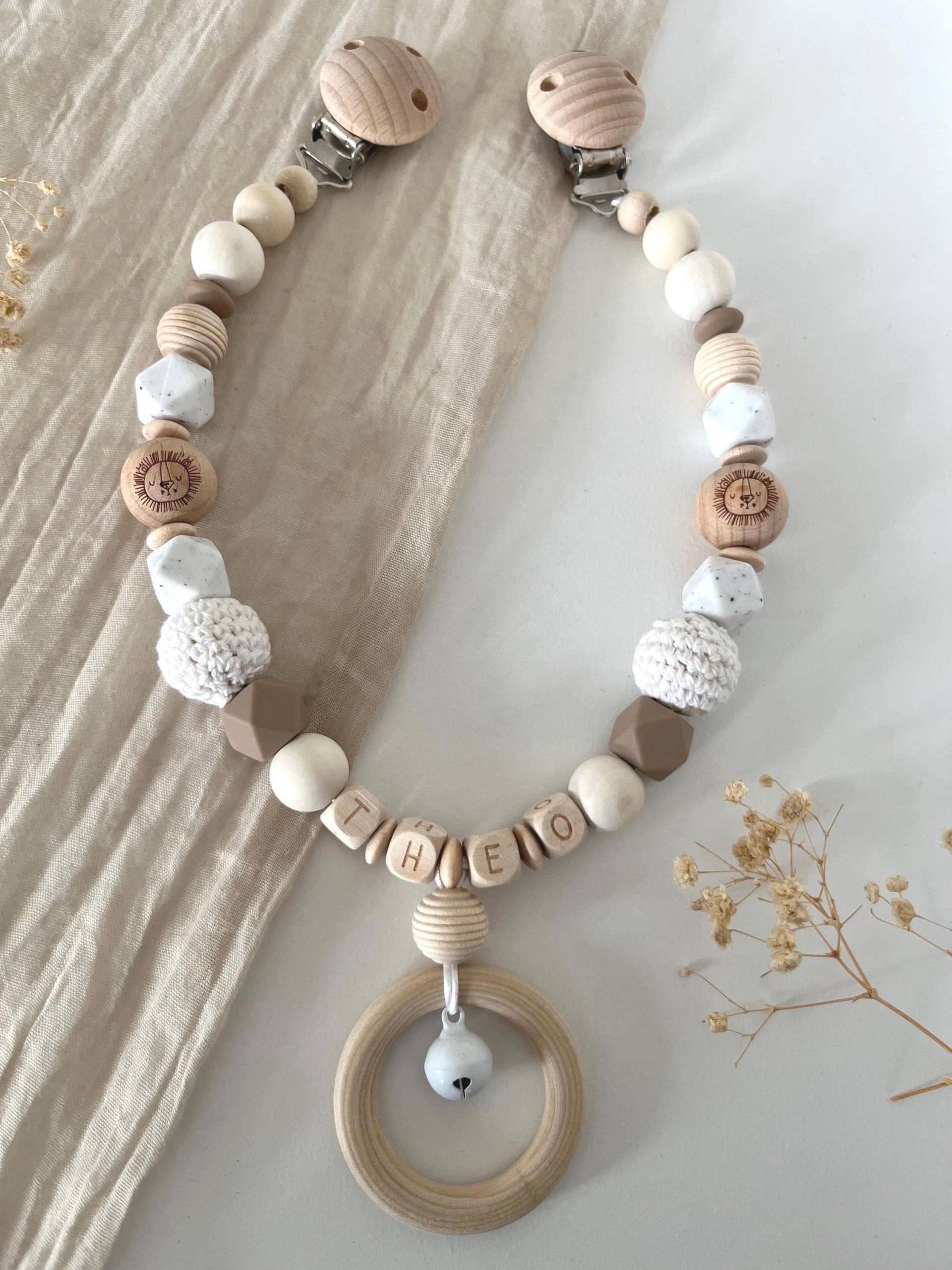 Kinderwagenkette | Beige Weiß Mit Namen Neutral Junge von Etsy - littlewonder1996