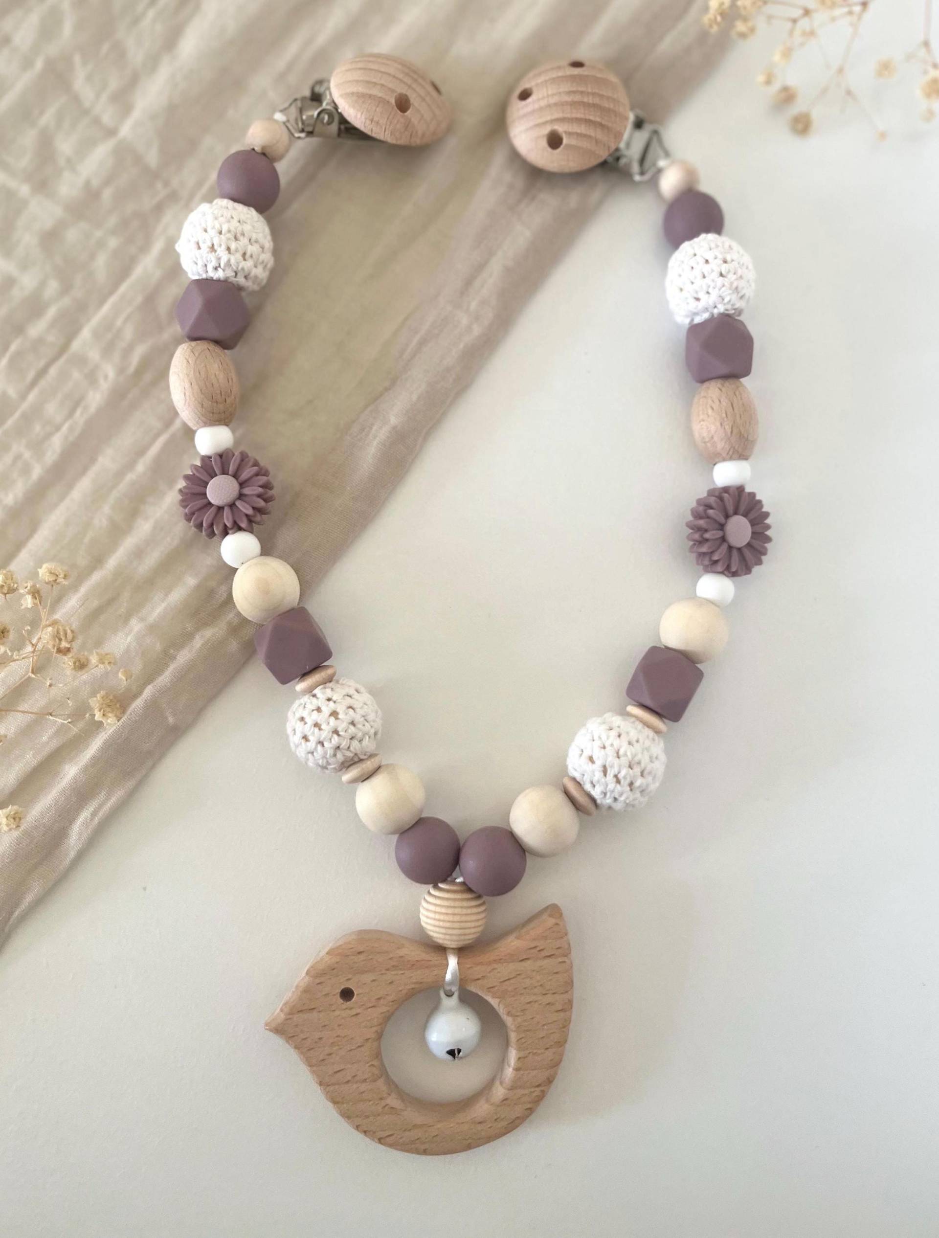 Kinderwagenkette | Mädchen Flieder Blumen Kinderwagenkette | Mädchen Flieder Blumen von Etsy - littlewonder1996