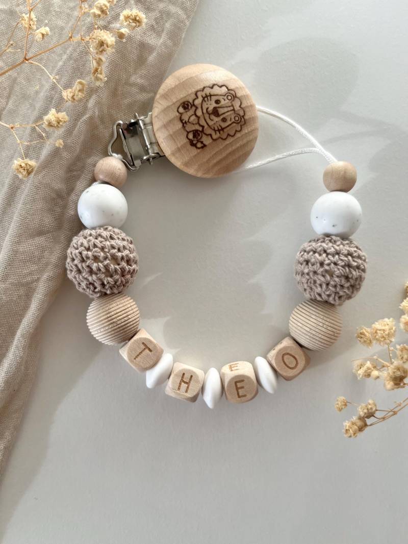 Personalisierte Schnullerkette | Natur Holz Weiß von Etsy - littlewonder1996