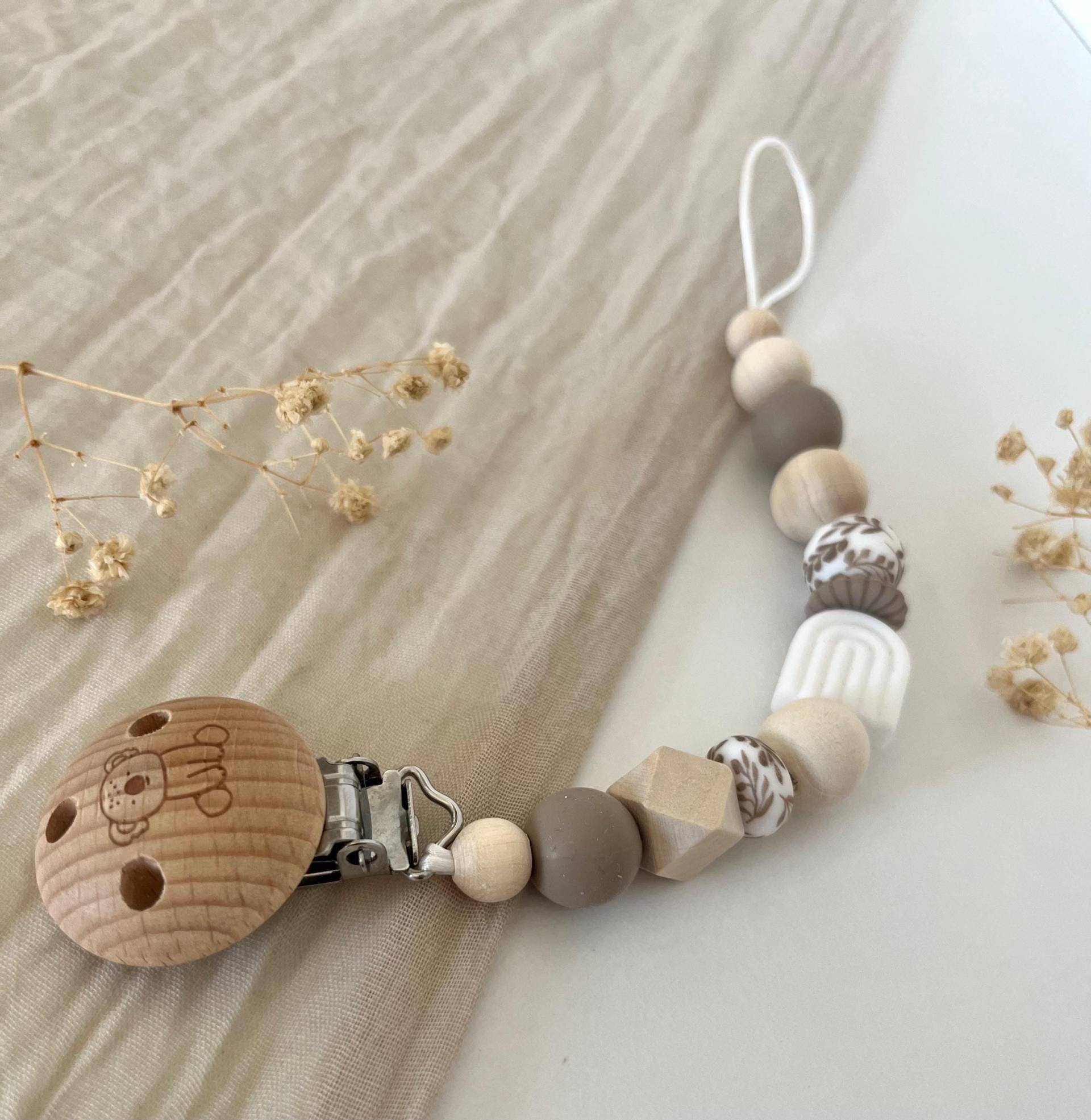 Schnullerkette | Junge Beige Mädchen Regenbogen Schnullerkette | Junge Beige Mädchen Regenbogen von Etsy - littlewonder1996