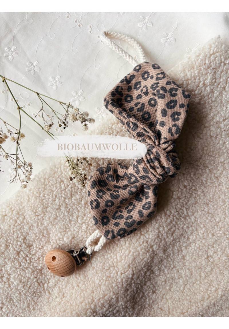 Schnullerkette Aus Bio Baumwolljersey | Süßes Schnullerband Minimalistisch Leopardenmuster Perfektes Geschenk Zur Geburt von Etsy - livundleni