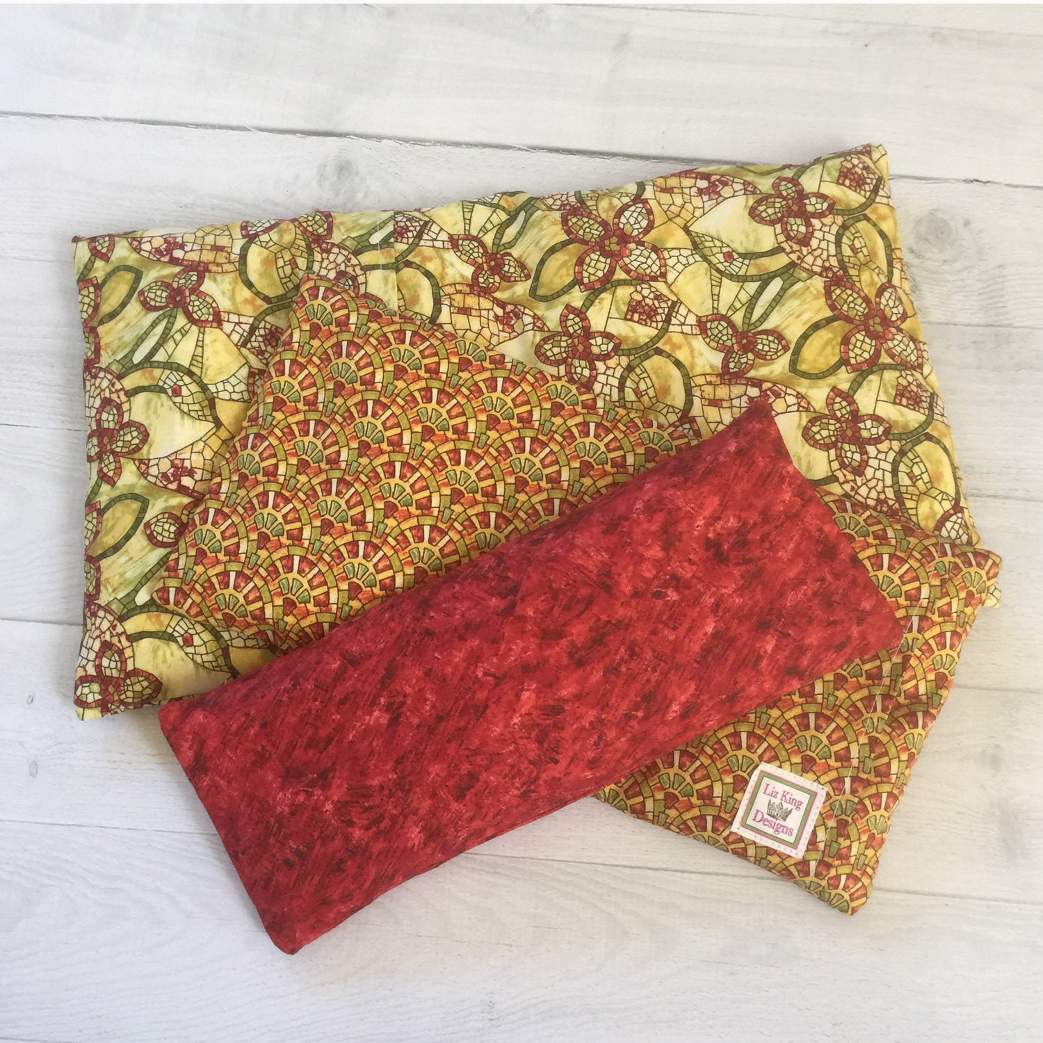 Mikrowellengeeignete Heizkissen-Set, Aromatherapie, Geschenkset, Wärmetherapie, Muskelentspanner, Abnehmbare Bezüge, Red Byzantine Mikrowellengeeignete Heizkissen-Set, Aromatherapie, Geschenkset, Wärmetherapie, Muskelentspanner, Abnehmbare Bezüge, Red Byzantine von Etsy - lizkingdesigns